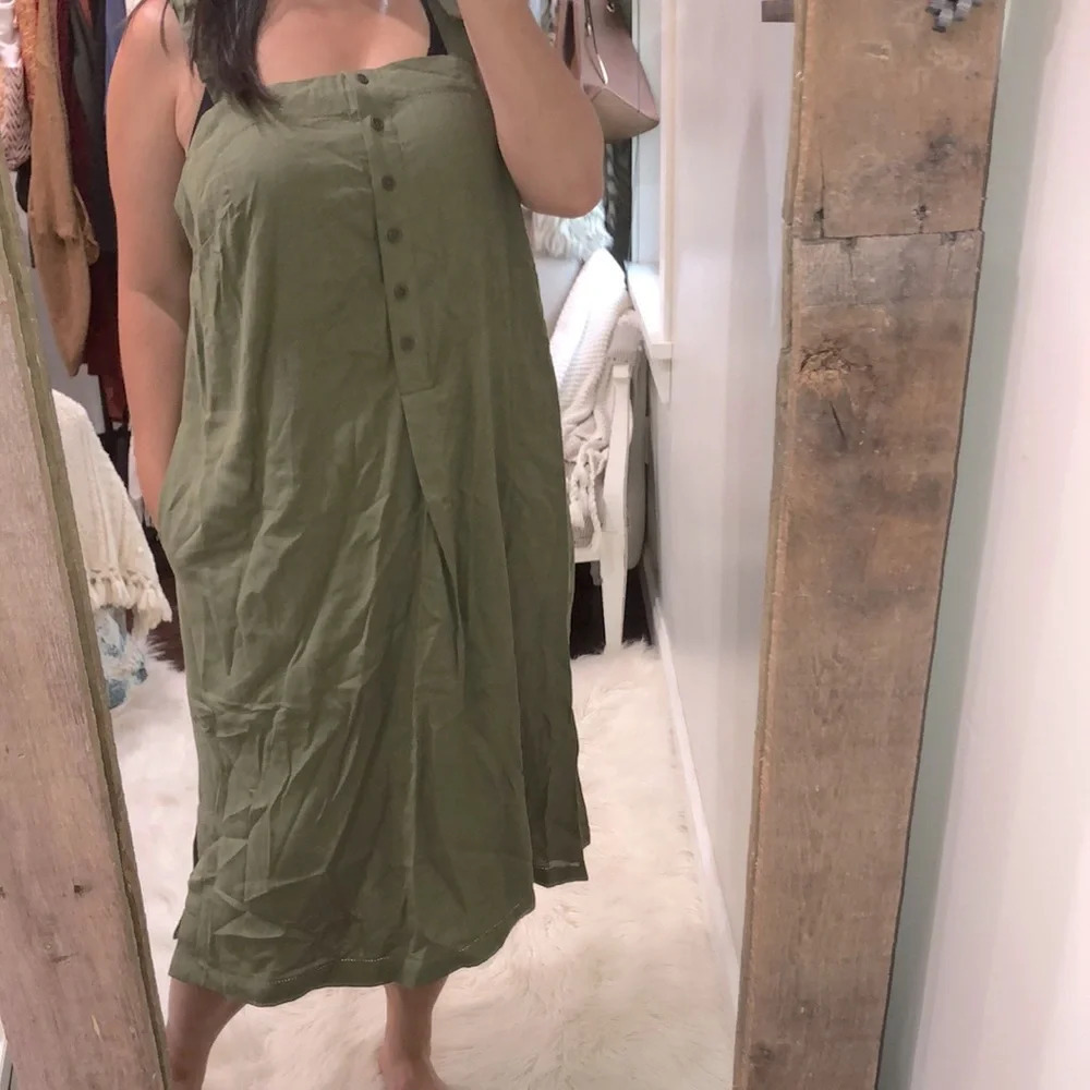 𝅺Woman Within 14W olive green linen bend maxi dress - Picture 2 of 9